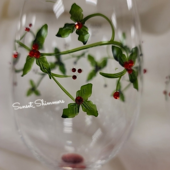 2pc Sparkly Rhinestone Holly Berry Christmas Cocktail Sangria Wine Glass Set New - Picture 2 of 11